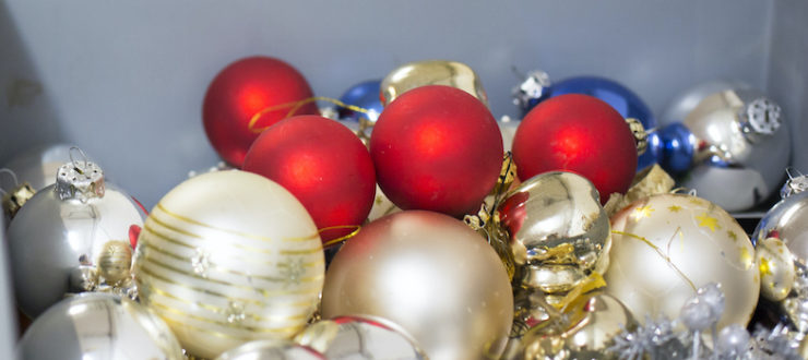 Horaires de fin d'année 2021-2022 CSP Vaud - photo de boules de Noël