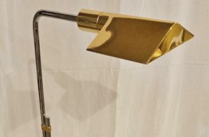 Lampe Cedric Hartmann, detail. en vente au Galetas de la Blécherette - CSP Vaud