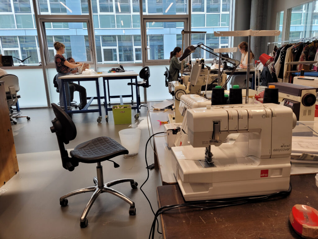 2022: démarrage de l'Atelier couture pour des jeunes en recherche d'avenir